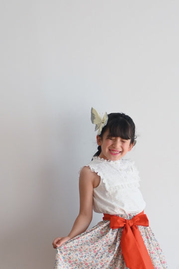 【オーダー期間6/17-20】Overlace butterfly blouse