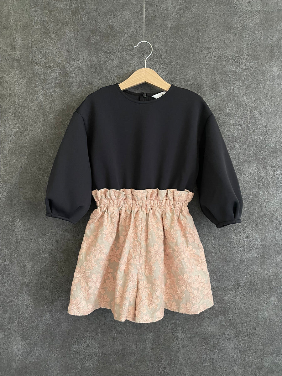 Embroidered flower culottes dress / pink
