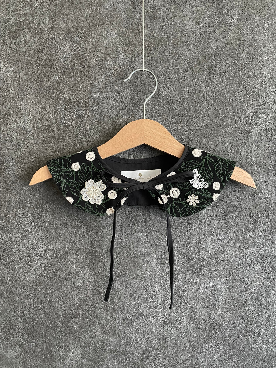 Embroidered Collar